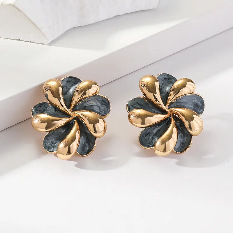 Black Elegant Luxurious Geometric Plating Alloy Ear Studs