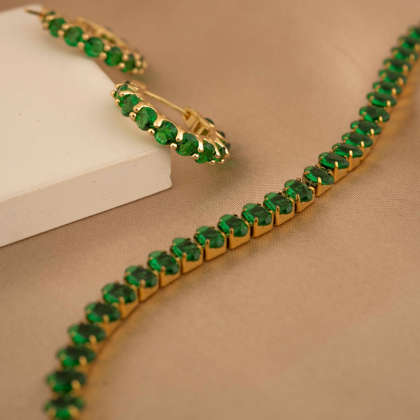 Anti tarnish Vintage Classic Style Rhinestones Green Bracelets