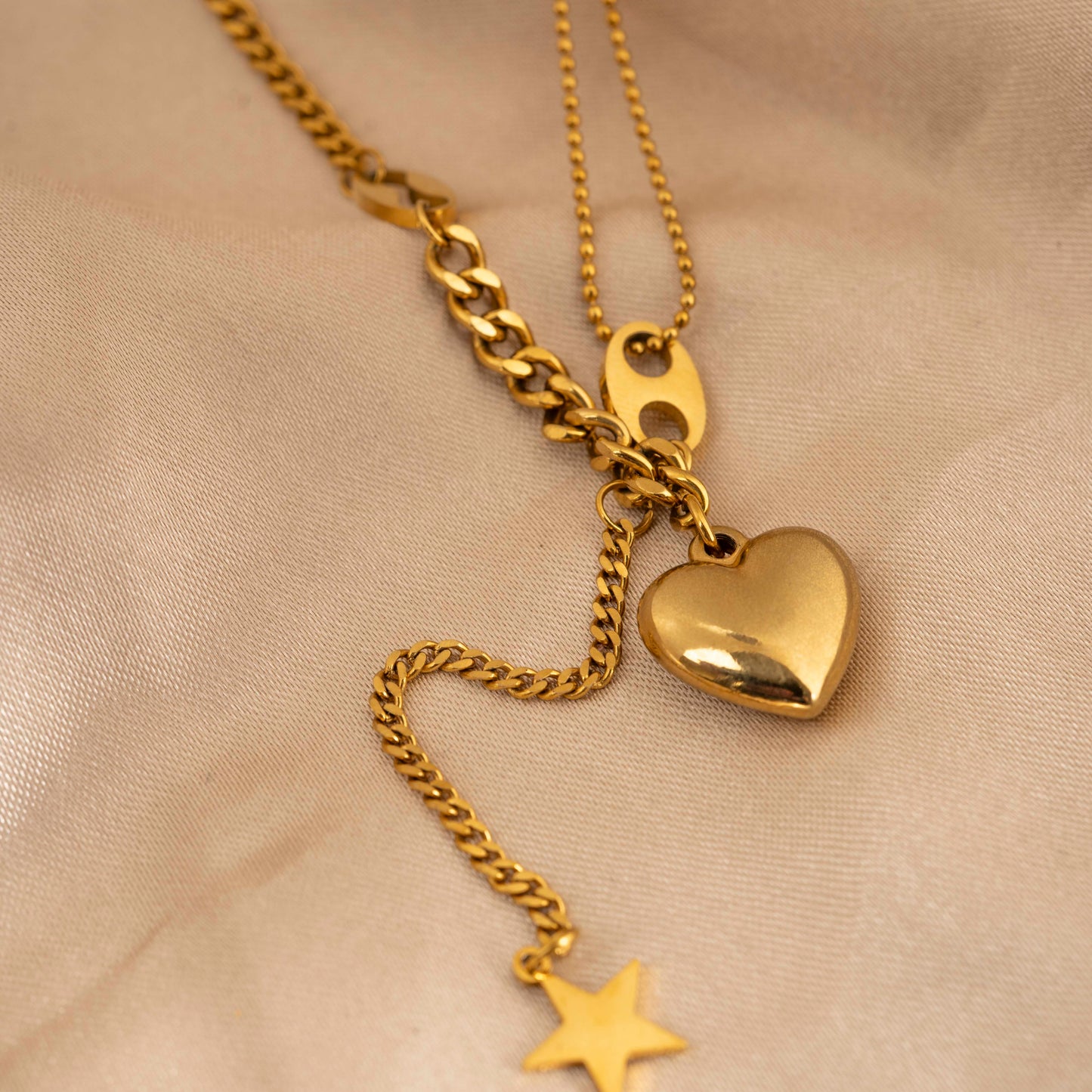 18K Gold Plated Vintage Style Heart & Star Layered Necklaces