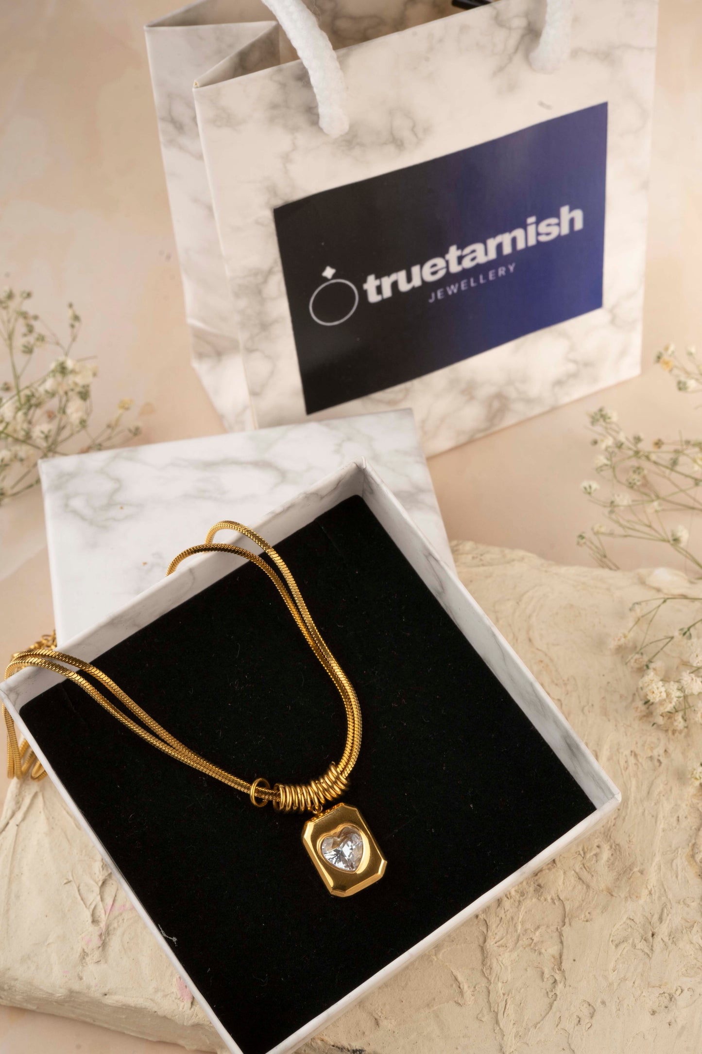 Vintage Style Squear Heart diamond Shape 304 Titanium Zircon 18K Gold Plated Pendant Necklace