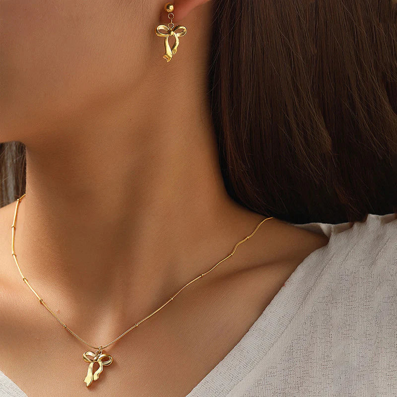 True Tarnish Romantic Bow & Heart Coquette Necklace Set