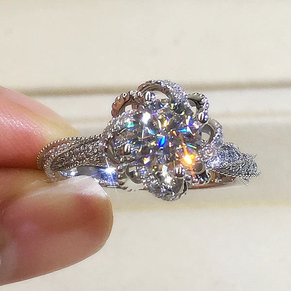 Single Diamond Shiny Finger ring