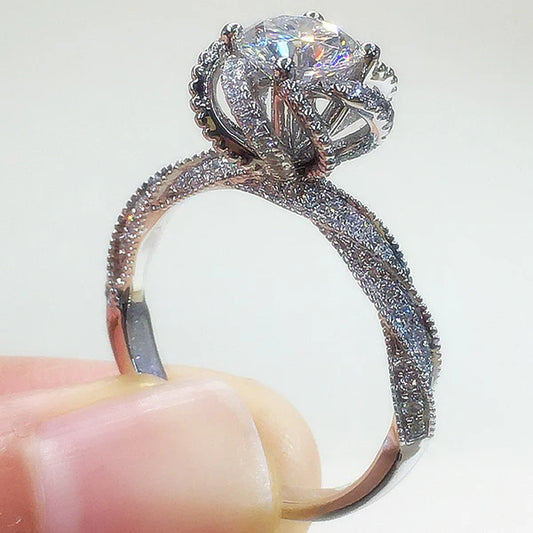 Single Diamond Shiny Finger ring