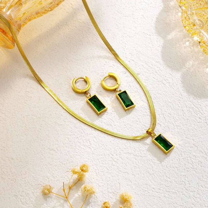 Artificial Gemstones 18K Gold Plated Earrings snake chain - Green