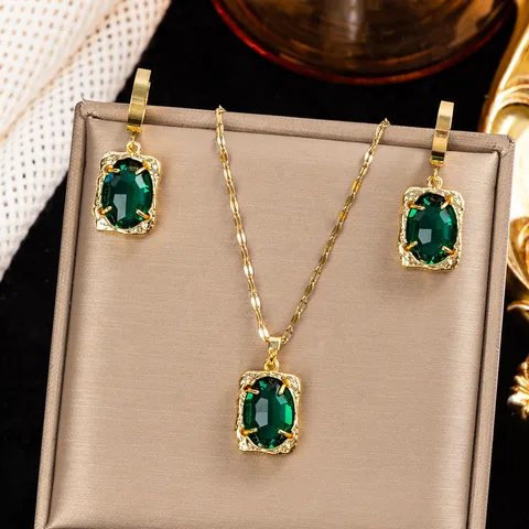 Green Royal Necklace Set