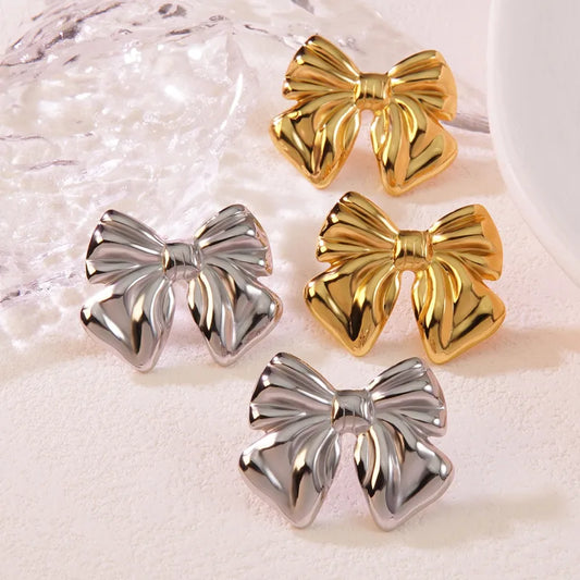Bow Ear Studd - Silver