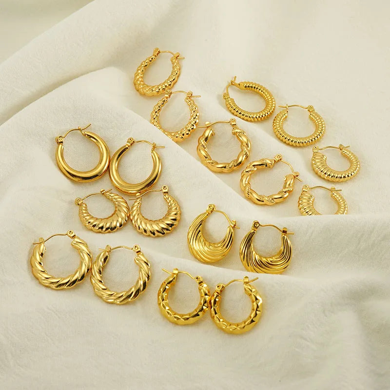 Style Classic Solid Color Polishing Plating Titanium 18K Gold Plated Earrings