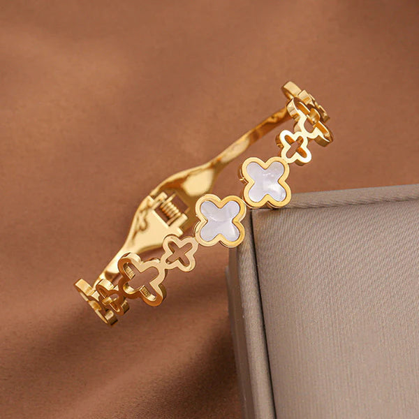 White 4 leafe Gold plated Bracelet | Kada | Band