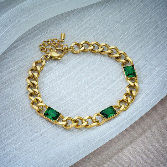 Luxury Queen Offer Combo Green Necklace set with Ring and Bracelet