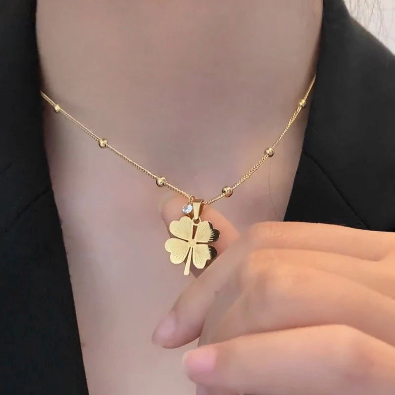 Truetarnish Clover Necklace Set