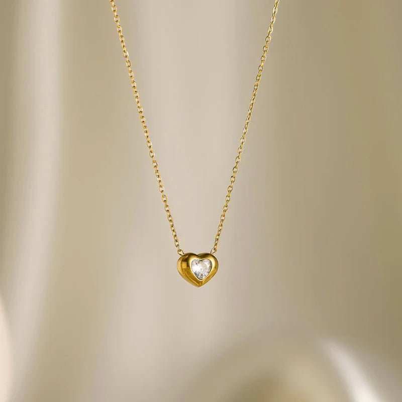 Truetarnish Heart Dove one Necklace