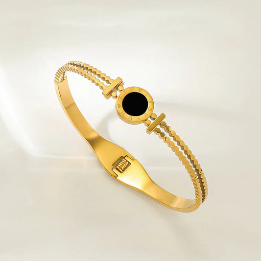 Black Eye Adjustable Band
