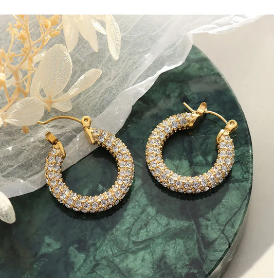 Truetarnish Vintage with tiny Inlaid Diamonds Earring Studs