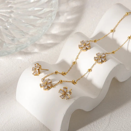 New Commute Flower 304 Stainless Steel Zircon 18K Gold Plated Jewelry Set