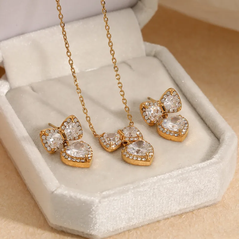 Truetarnish Premium Sweet  Heart Shape Bow Knot Gold Plated Earrings Necklace  Set