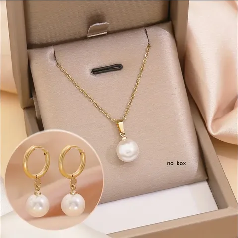 Pearl Necklace and Earrings